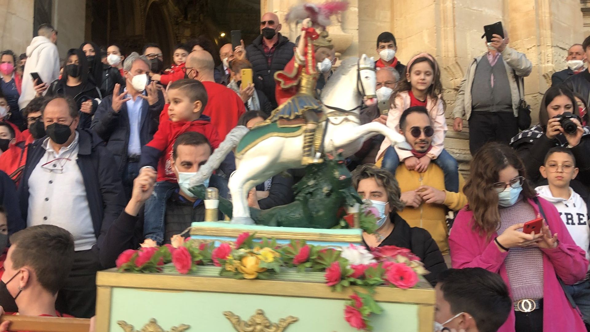 Modica: La Processione Di ‘San Giorgio Piccolo’ Da Il Via Alla Festa ...