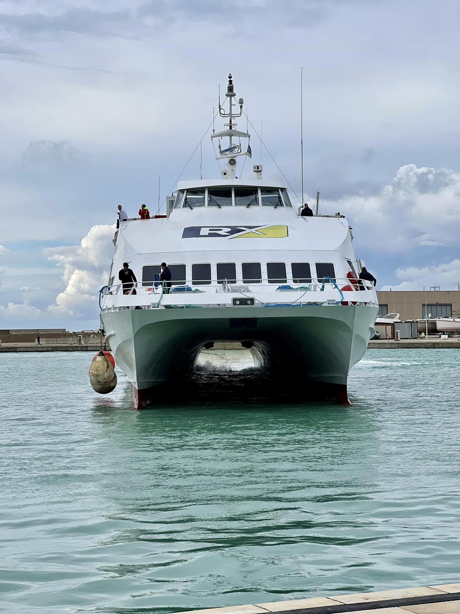 catamarano ragusa malta